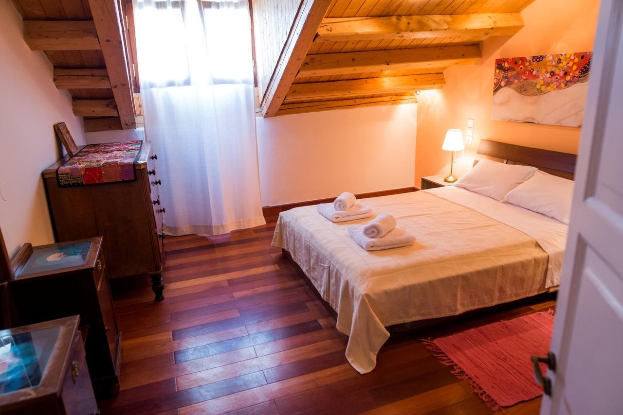 Attic Flat At San Giacomo Square-Corfu Town Apartment ภายนอก รูปภาพ